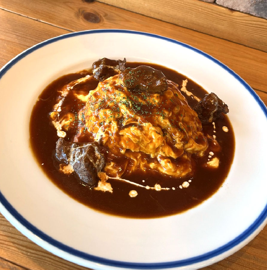 East Building 3F / Tohoku café & bal Tregion
                      Gyutan Demi-glace Omelet Rice
                      1,430 yen (tax included)