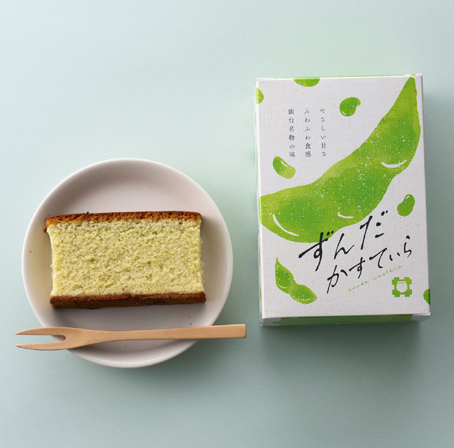 Main Building B1F / Sendai Hitokuchi Zunda Mochi Honpo
                      Zunda Castella
                      756 yen (tax included)