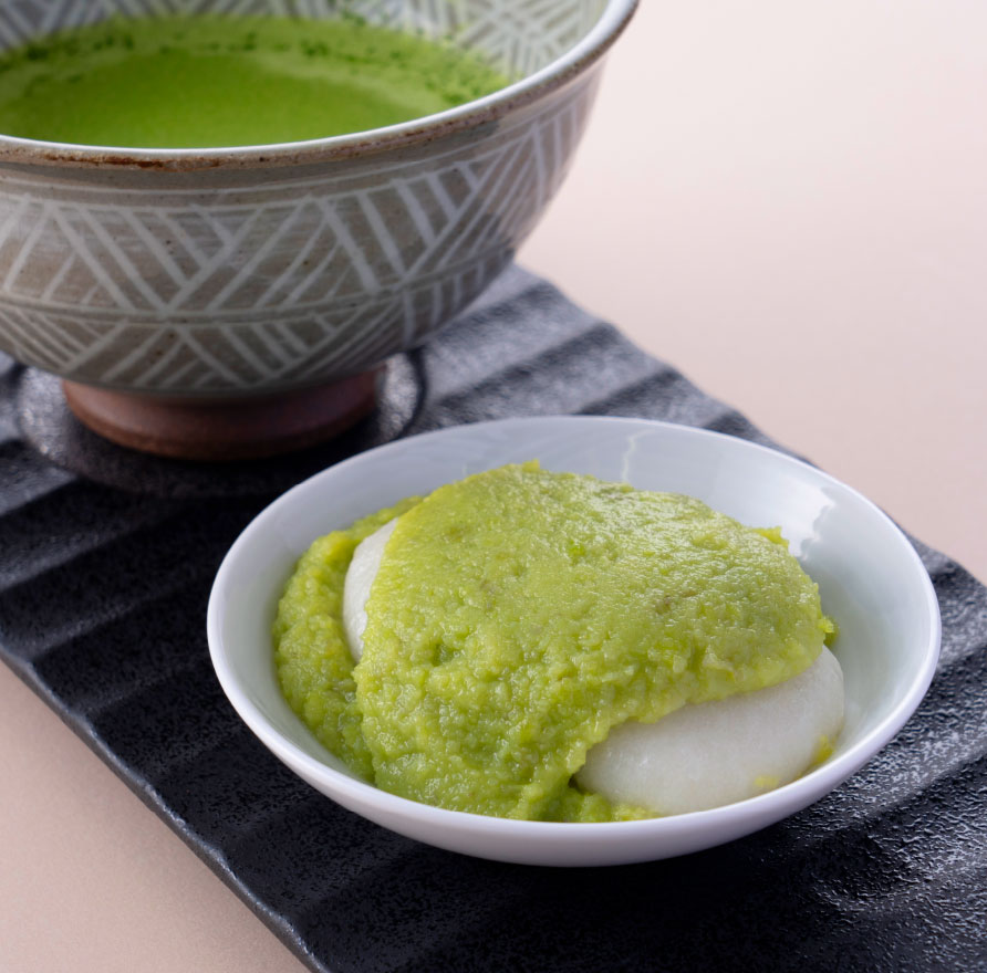 Main Building B1F / Tamazawa Souhonten
                      Matcha and Zunda Mochi Set [2 pieces]
                      1,000 yen (tax included)