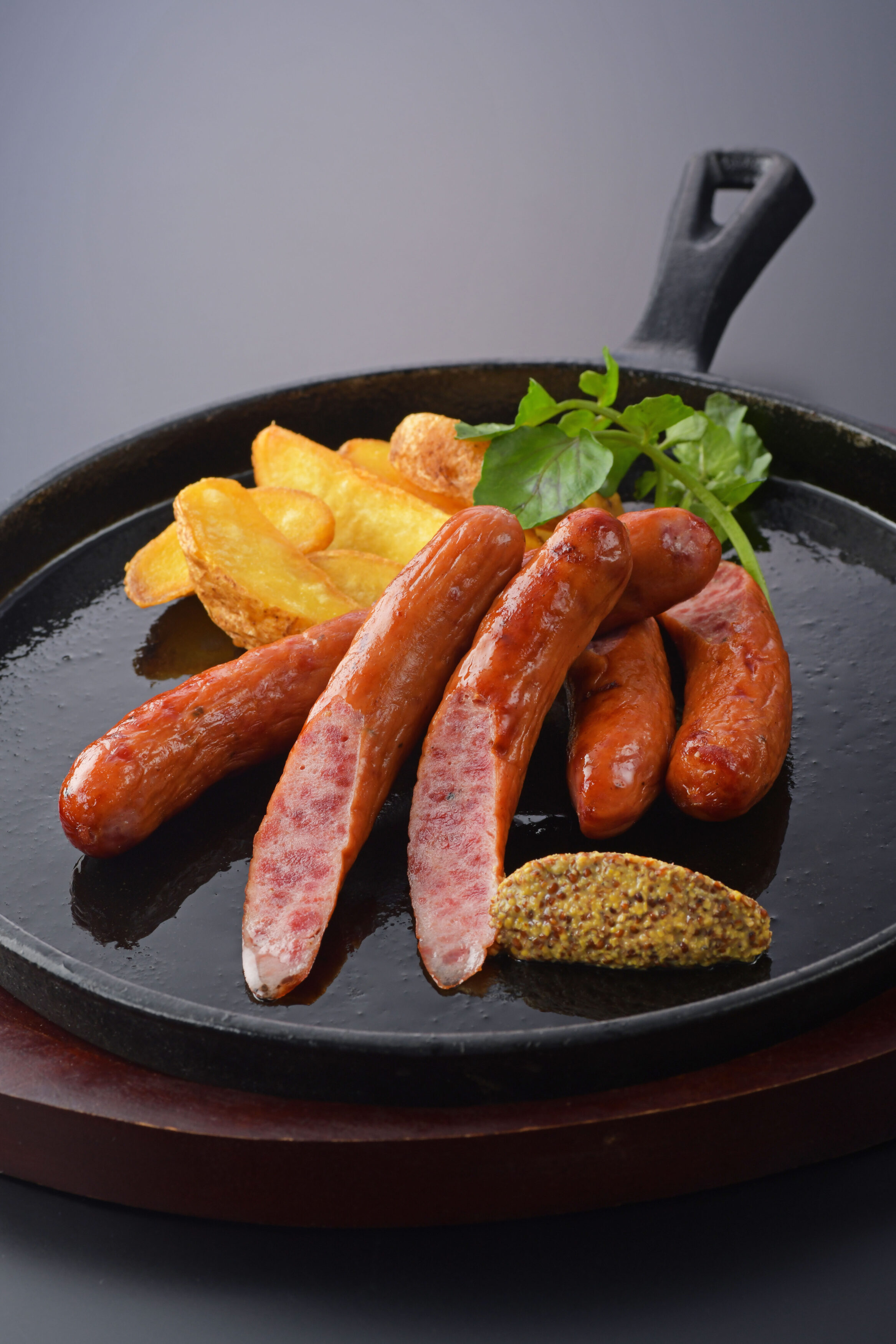 牛たんソーセージ(150g）